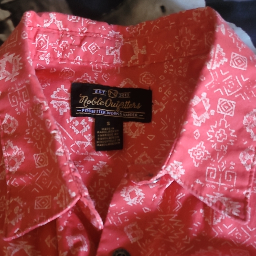 Womans Button Up Sleeveless' Red Shirt